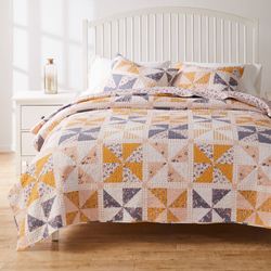 Pinwheel and Posy Mini Coverlet Set Peach