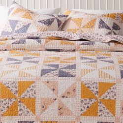 Pinwheel and Posy Mini Coverlet Set Peach