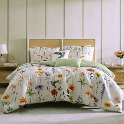 Fresh Cut Flowers Comforter Bed Set White