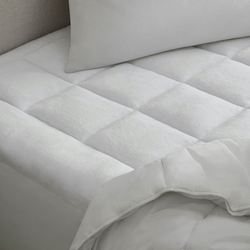 Cloud Soft Mattress Pad White