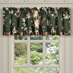 Brittany Tailored Valance Green 88 x 18