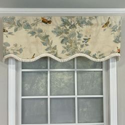 Briarcliff Scalloped Valance 50 x 16