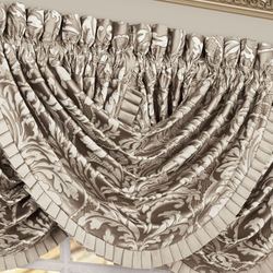 Brunello Waterfall Valance Light Taupe 43 x 33