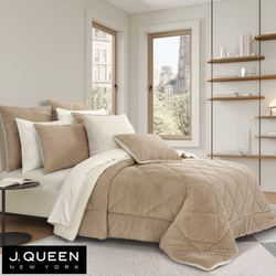 Everett Ribbed Comforter Set Beige