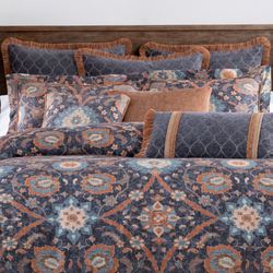 Harlow Comforter Set Dark Blue