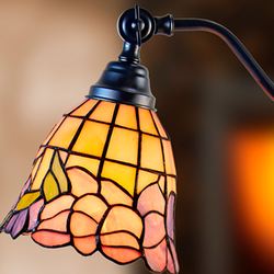 Floral Tiffany Stained Art Glass Desk Lamp Multi Pastel