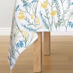 Wildflowers Oblong Tablecloth White