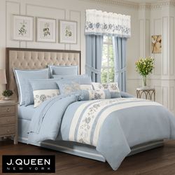 Garden Bloom Embroidered Comforter Set Blue