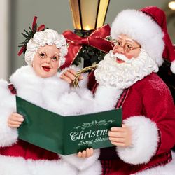 Merry Carolers Musical Clothtique Red