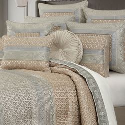 Alaro Comforter Set Gold