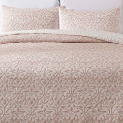 Vineyard Matelasse Mini Coverlet Set Blush