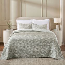 Vineyard Matelasse Mini Coverlet Set Olive