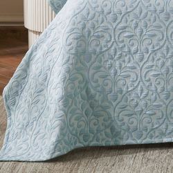 Vineyard Matelasse Throw Blanket Sky Blue 50 x 70