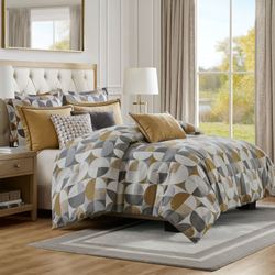 Cirque Comforter Bed Set Gold