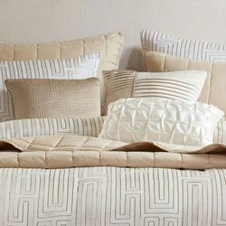 Royce Comforter Bed Set Ivory