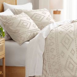 Gigi Mini Comforter Set