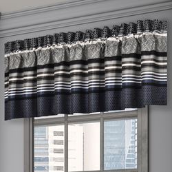 Carlisle Tailored Valance Indigo 88 x 18