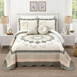Hallie Patchwork Bedspread Green