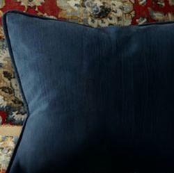 Nottingham Velvet Pillow Navy 20 Square