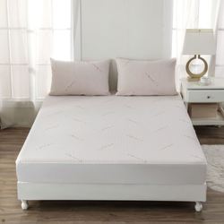 Copper Infused Mattress Protector White