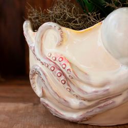 Octopus Vase Cream