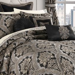 Harriman Comforter Set Black