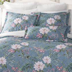 Savannah Blue Quilt Set