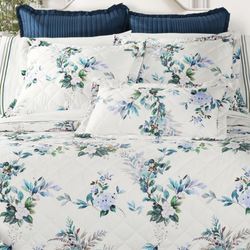 Meadow Floral Comforter Set White