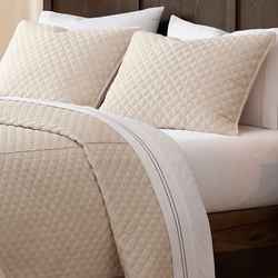 Farah Mini Coverlet Set Oatmeal