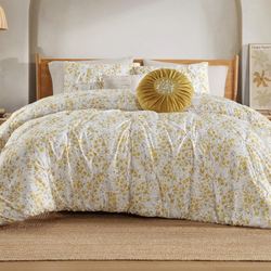 Selma Comforter Bed Set Golden Yellow
