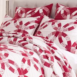 Floral Wedding Ring Mini Coverlet Set Red