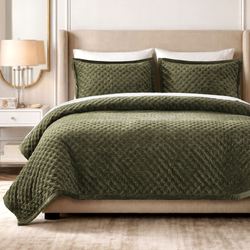 Charleston Mini Coverlet Set Green