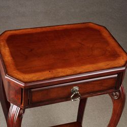 Josslyn Console Table Classic Cherry Each