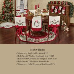 Holly Wreath Table Runner Ivory 14 x 72