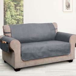 Stonehill Furniture Protector Dark Gray Loveseat