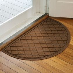 Abalynn Argyle Slice Mat 39 x 24