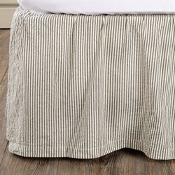 Hatteras Patch Gathered Bedskirt Light Almond