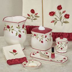 Vining Rose Tissue Cover Pearl