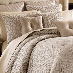 Astoria Scroll Comforter Set Sand