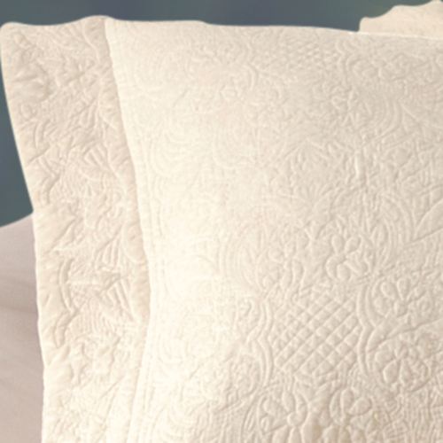 A040-003_Candlelight.jpg Thumbnail Image