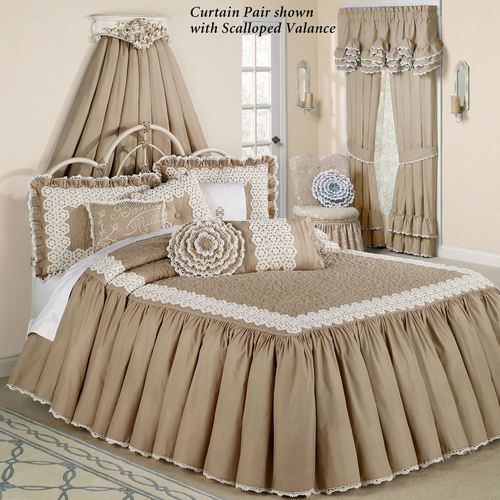 Antiquity Bedspread Latte Thumbnail Image