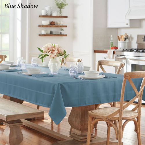 AE20-001_3.jpg Thumbnail Image