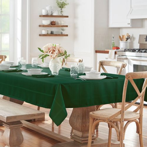 AE20-001_HunterGreen.jpg Thumbnail Image