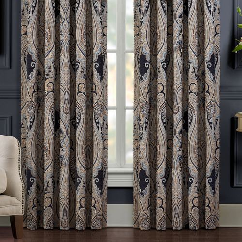 AF82-007_V.jpg Thumbnail Image