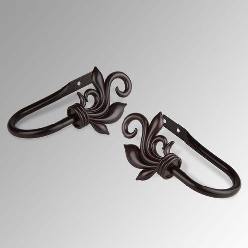 AH21-002_Cocoa.jpg Thumbnail Image