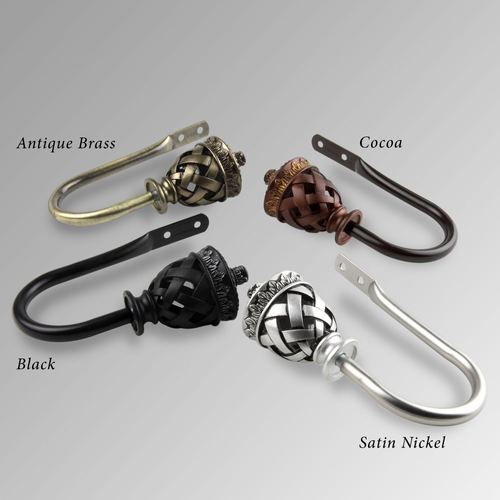 AH32-002_2.jpg Thumbnail Image