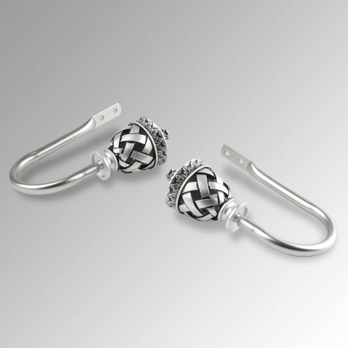 AH32-002_V.jpg Thumbnail Image