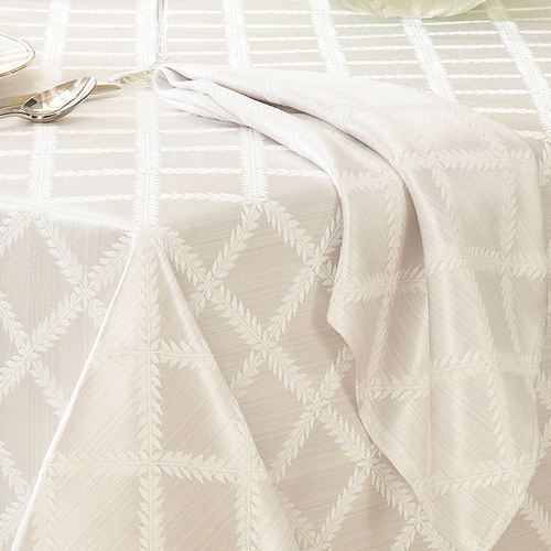 AO39-004_OffWhite.jpg Thumbnail Image