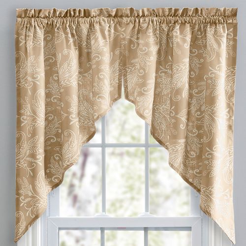 AP68-003_Almond.jpg Thumbnail Image