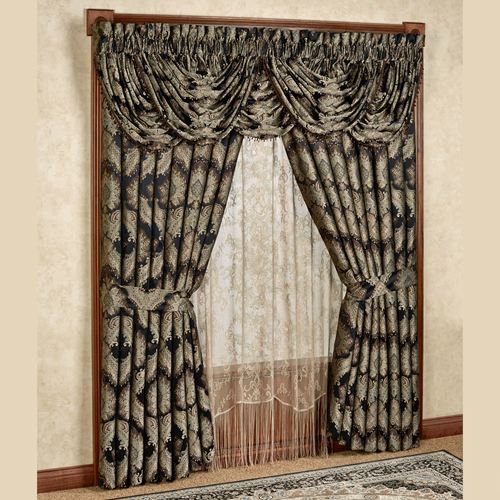 C002-010_NT.jpg Thumbnail Image